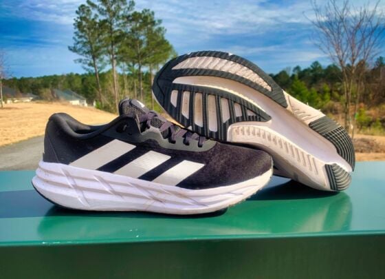 Picture of adidas adiSTAR 3