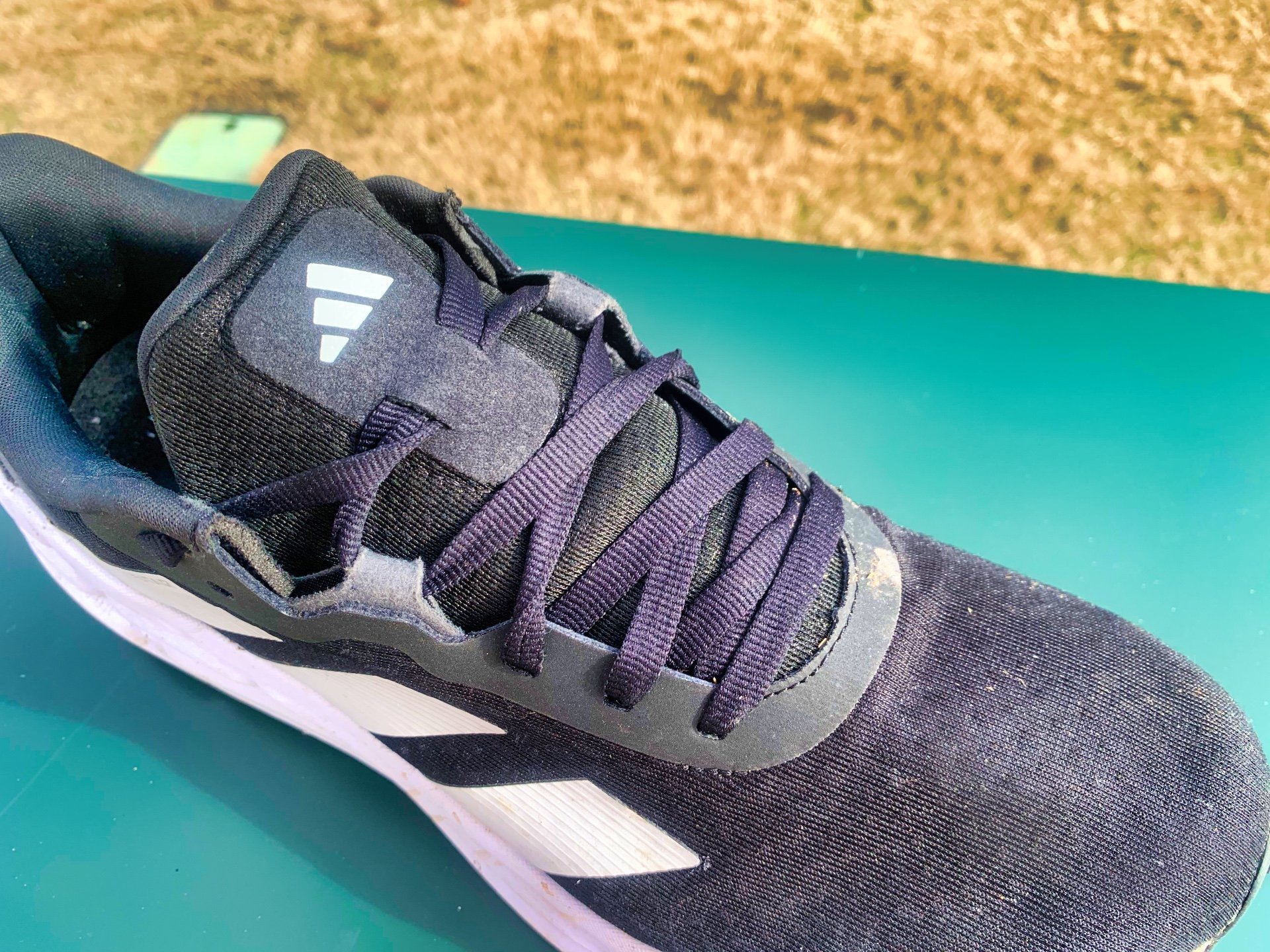 Picture of adidas adiSTAR 3