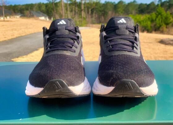 Picture of adidas adiSTAR 3