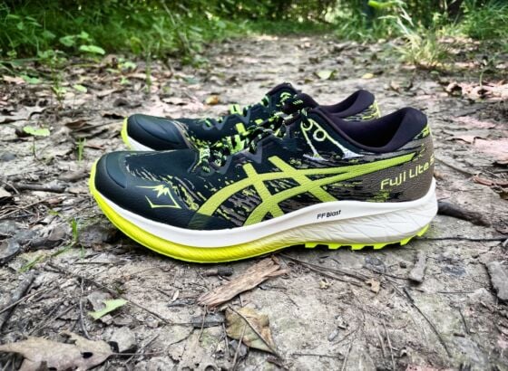 Picture of ASICS Fuji Lite 5