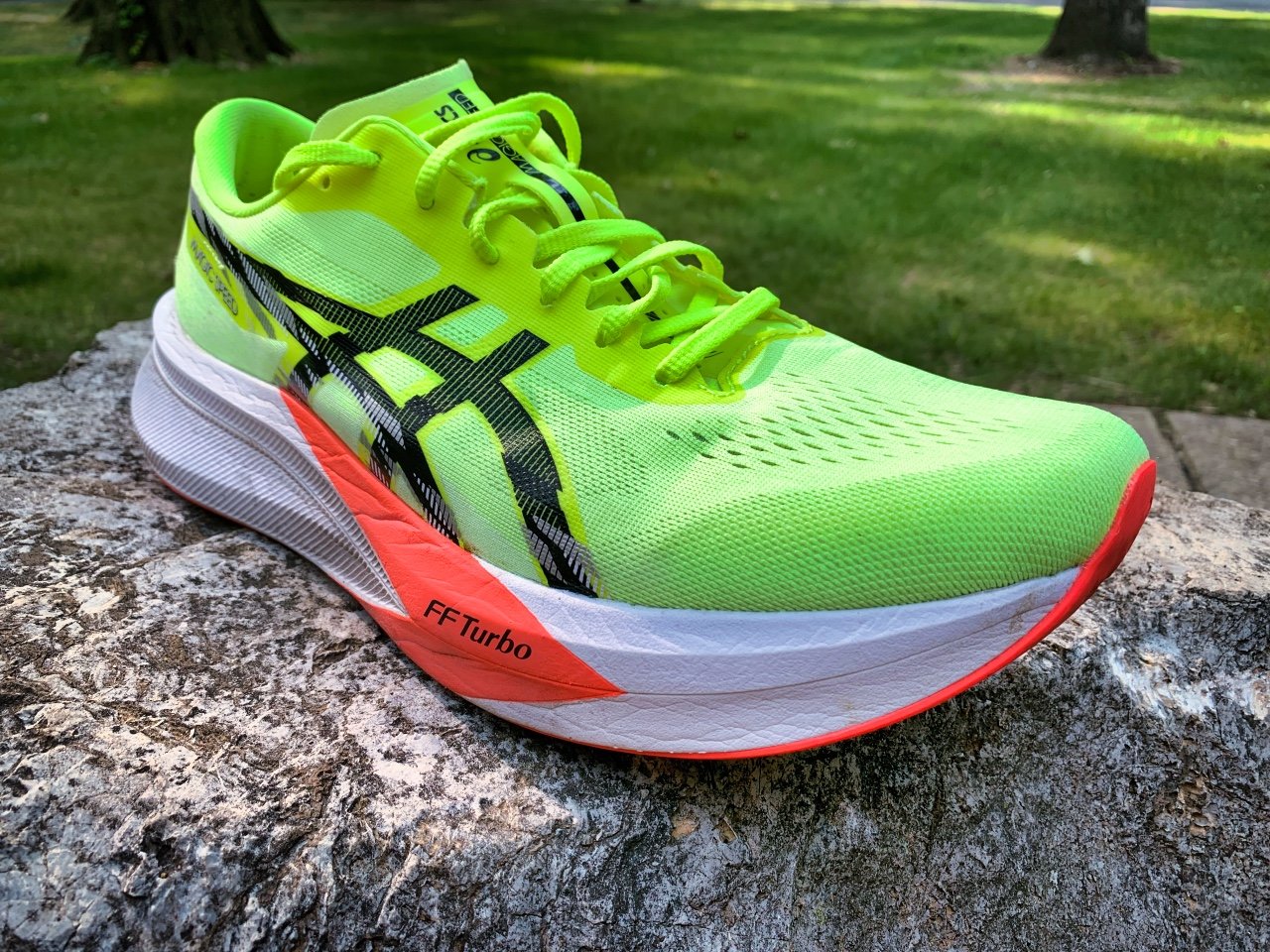Picture of ASICS Magic Speed 4