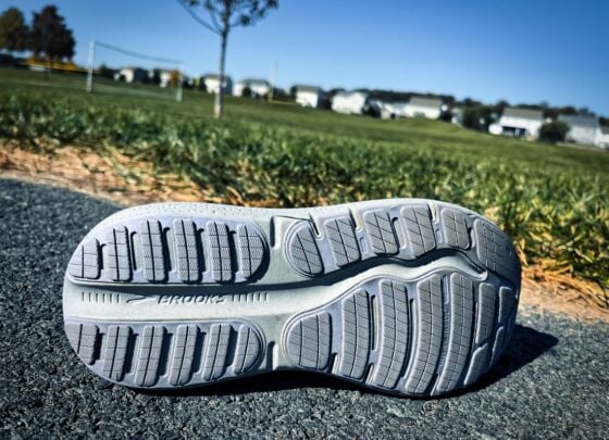 Picture of Brooks Ghost Max 2