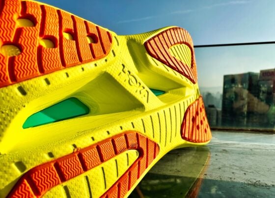 Picture of HOKA Mach X 2
