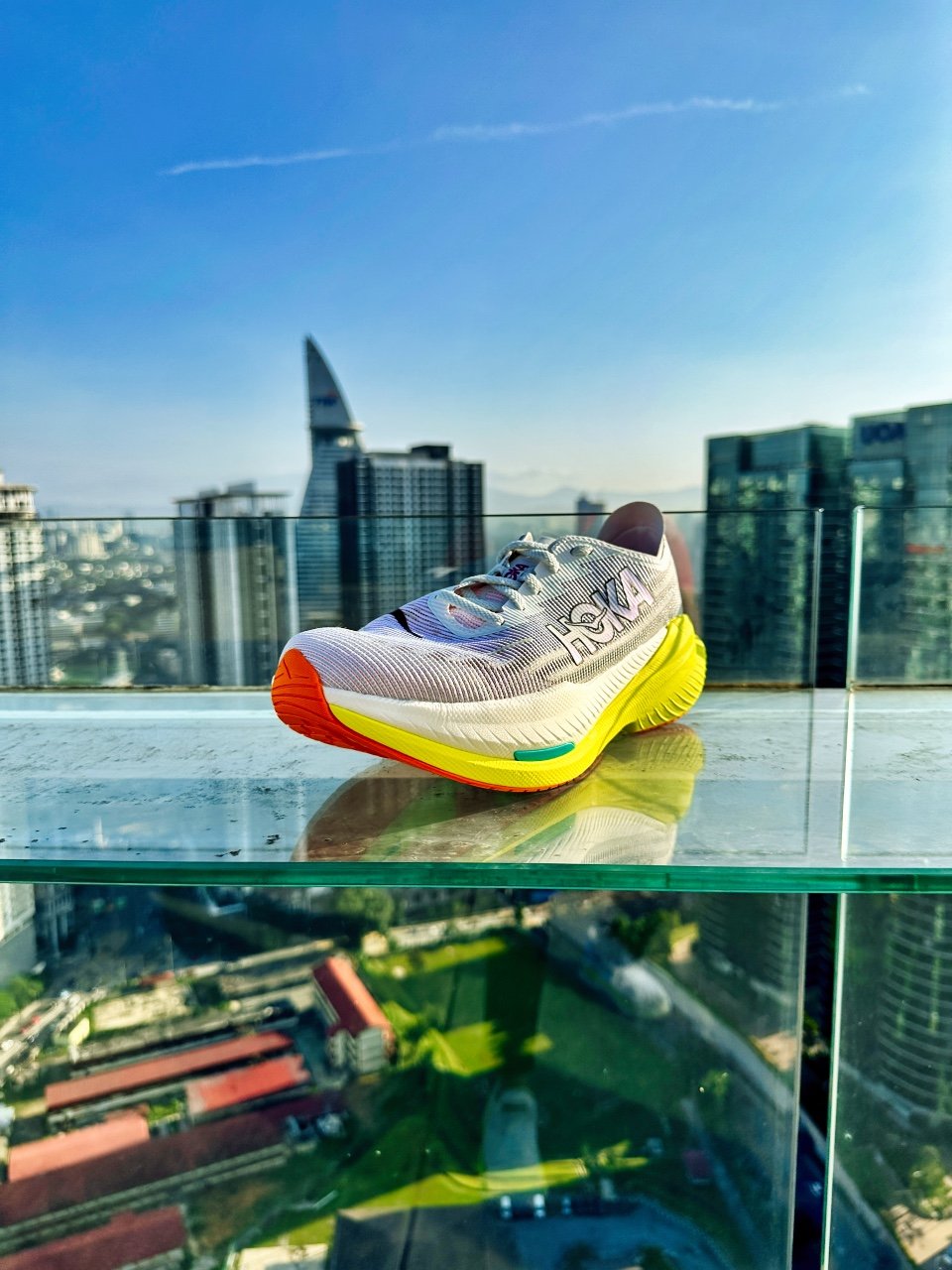 Picture of HOKA Mach X 2