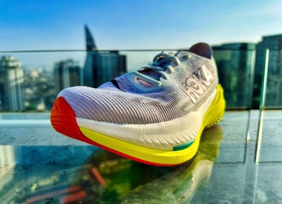 Picture of HOKA Mach X 2