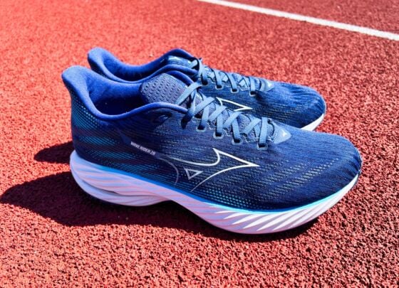 Picture of Mizuno Wave Rider 28