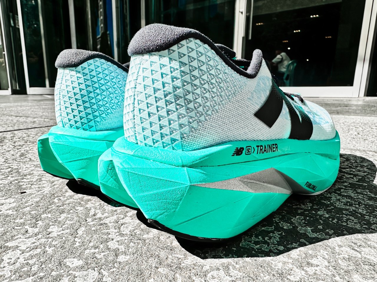 Picture of New Balance FuelCell SuperComp Trainer v3
