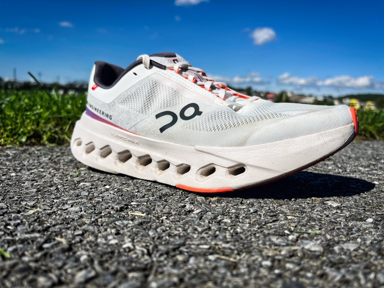 Picture of On Cloudsurfer Next