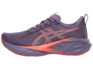 asics novablast 5 - pic on white background
